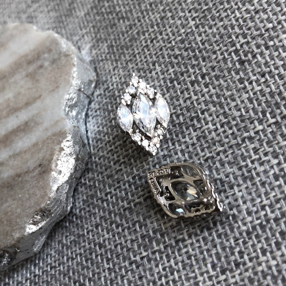 Sterling 925 Crystal Special Occasion Stud Earring - Picture 7 of 7